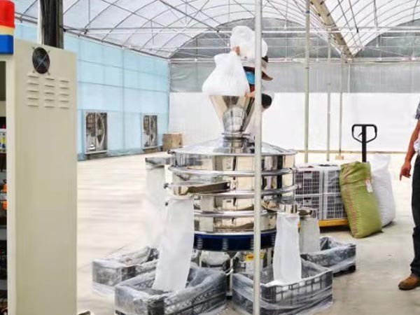 生物復合肥篩分現場